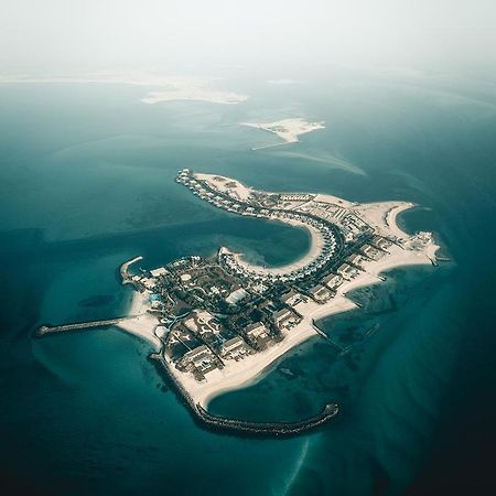 Nurai Island, Saadiyat Hotel Abu Dhabi Eksteriør billede Aerial view of the island